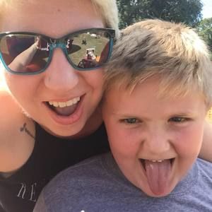 Meet your Posher, Bobbie